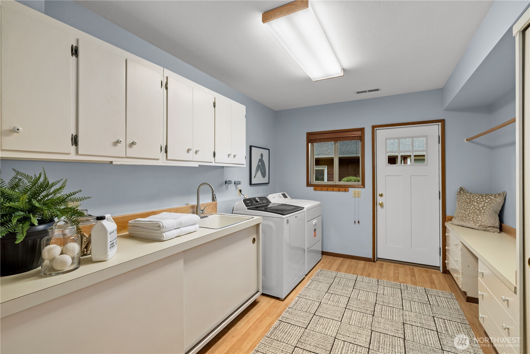 10785 Bill Point Crest Property Photo 29