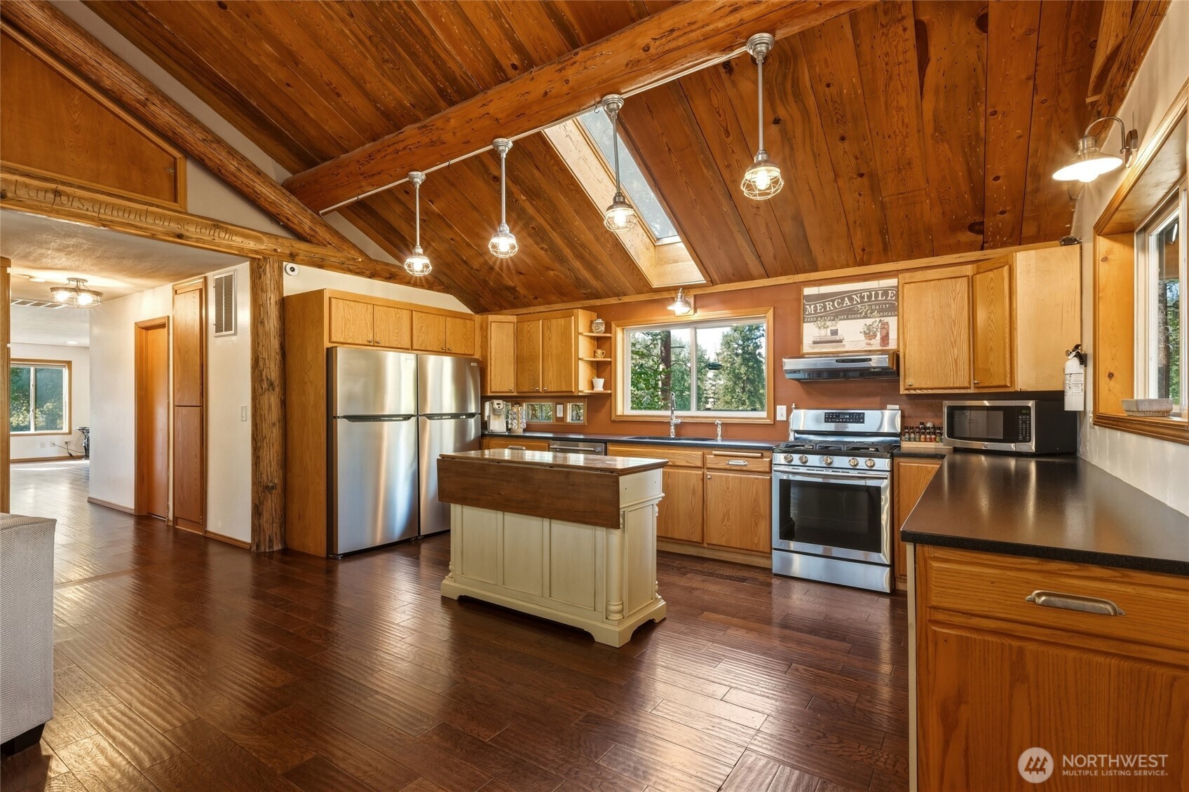 106 Wolf Ridge Lane Property Photo 10