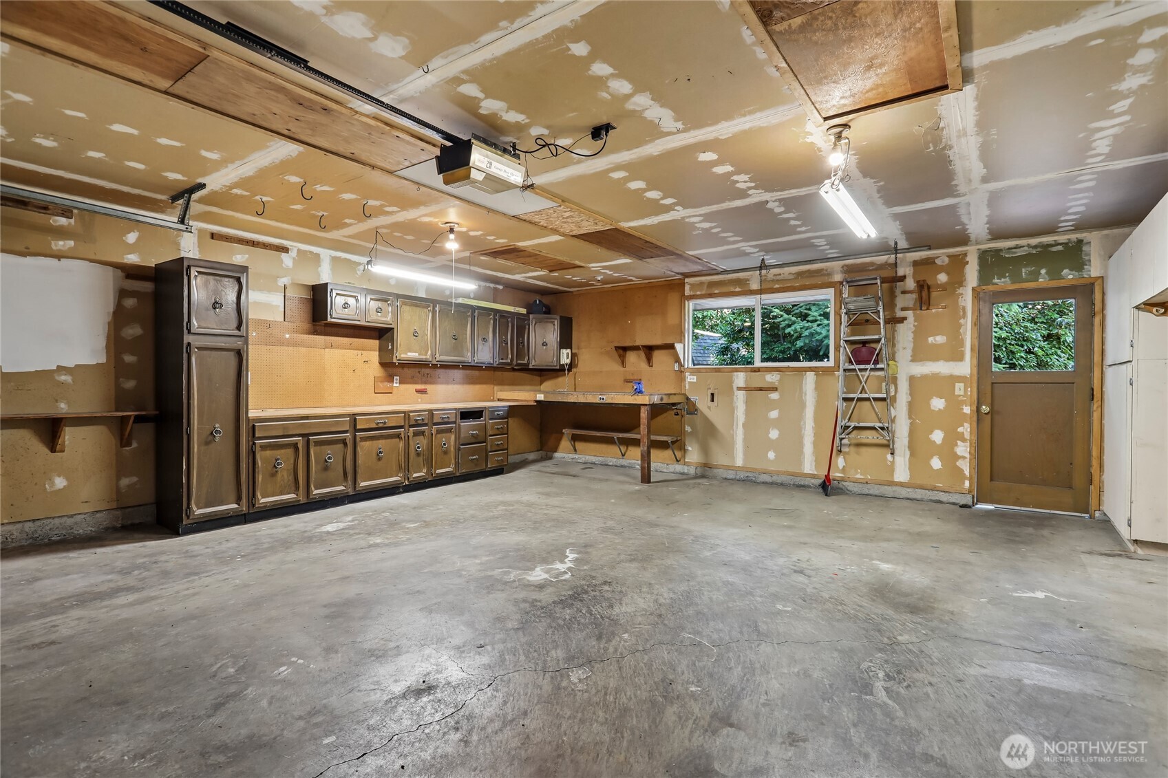 241 Mackenzie Drive Property Photo 30