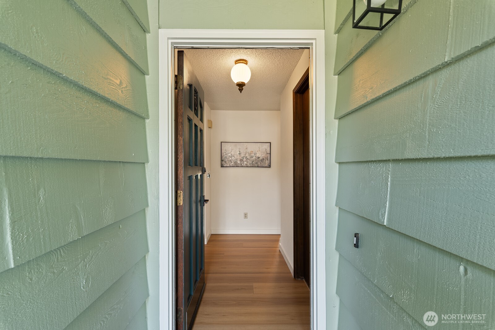 3801 37th Drive Property Photo 4
