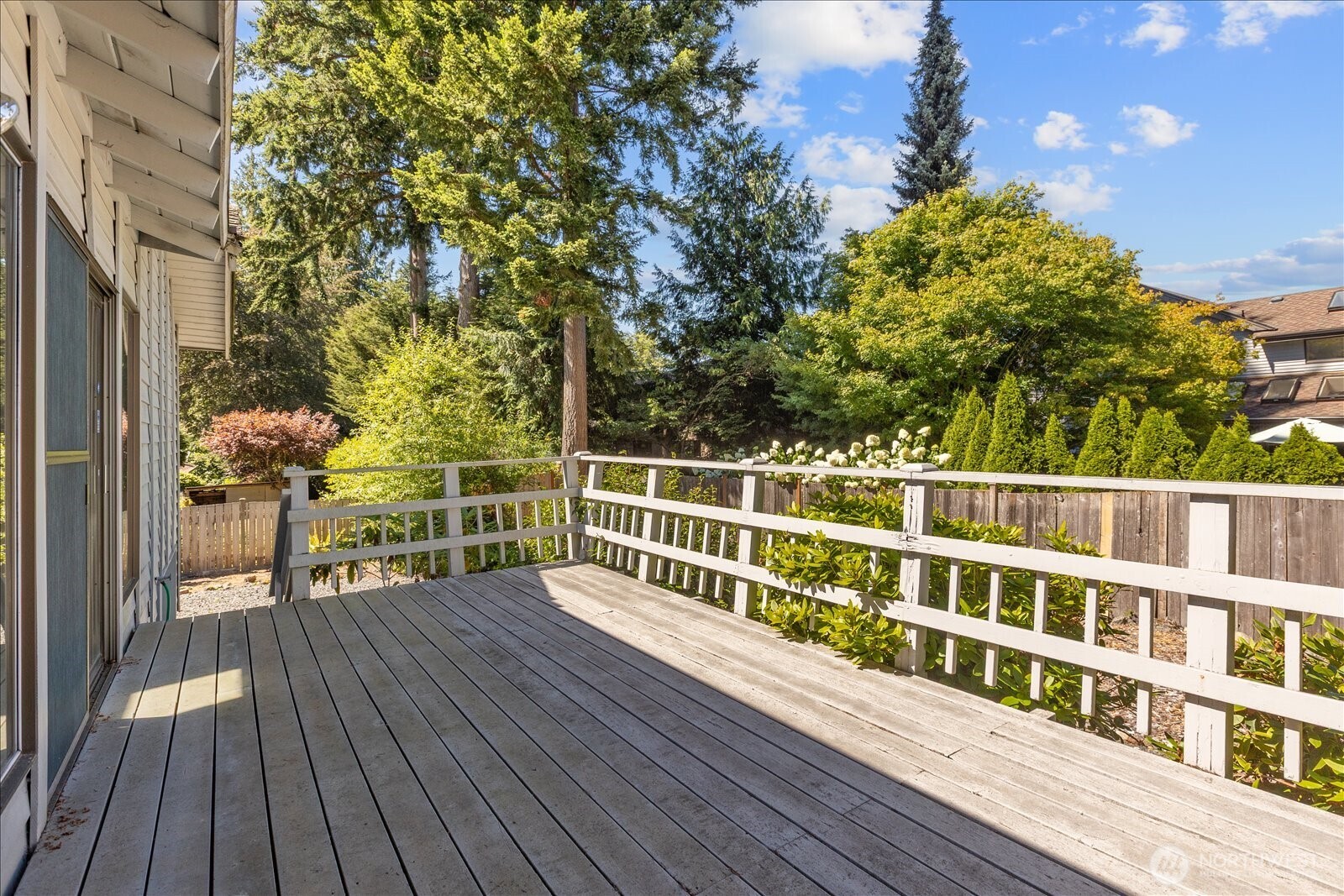 9113 186th Place Property Photo 16