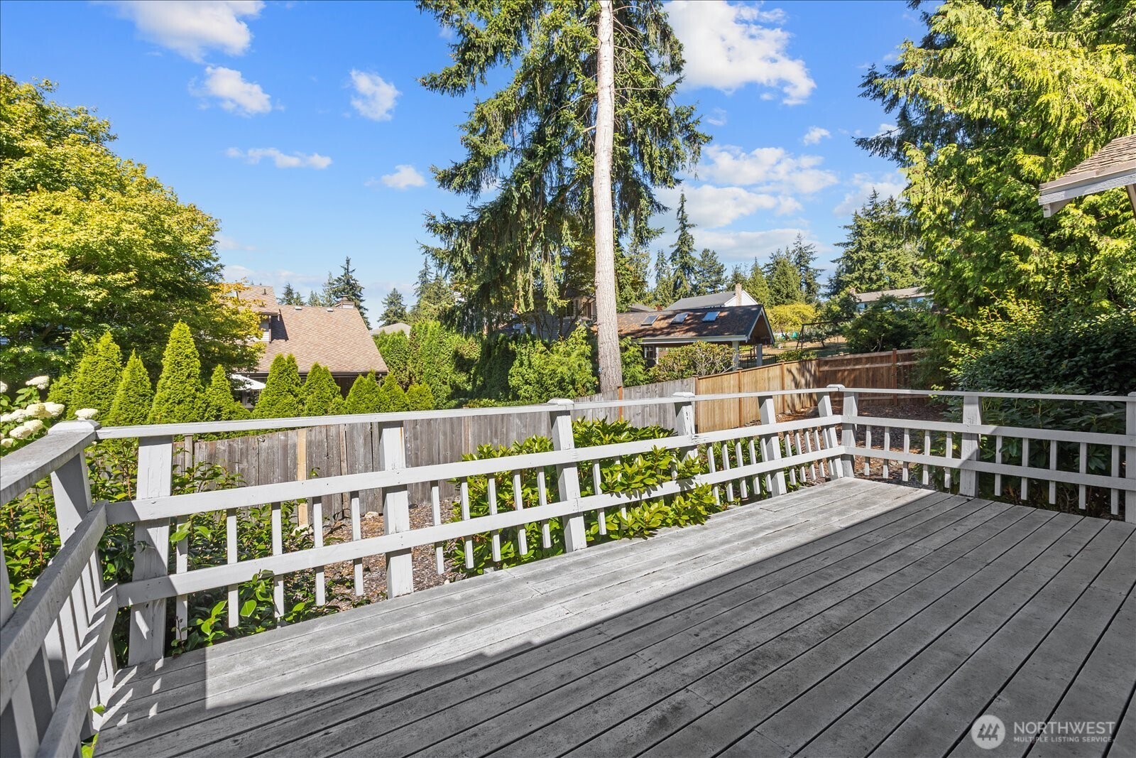9113 186th Place Property Photo 17