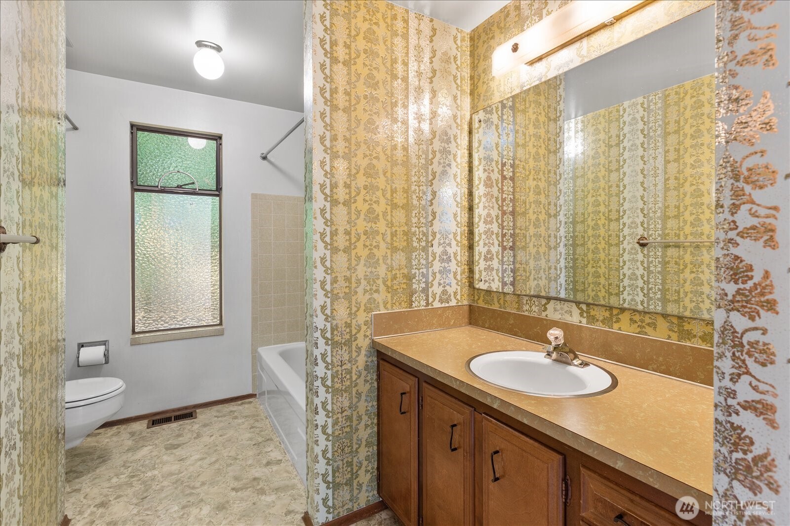 9113 186th Place Property Photo 25