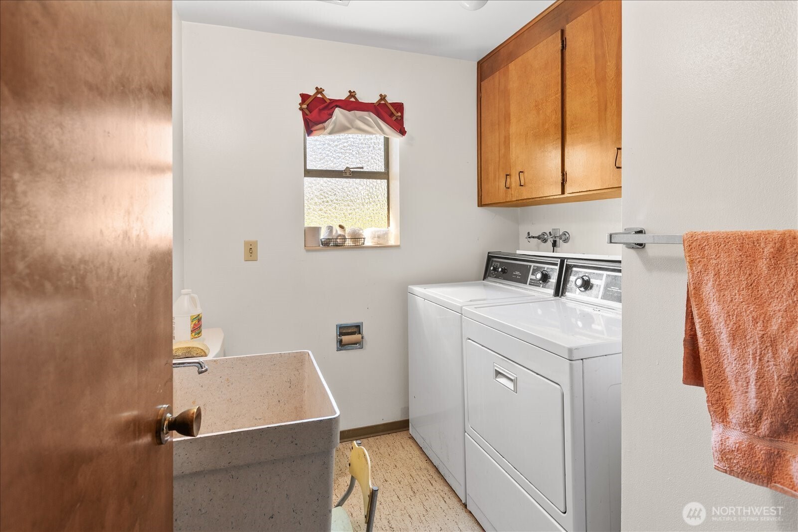 9113 186th Place Property Photo 28