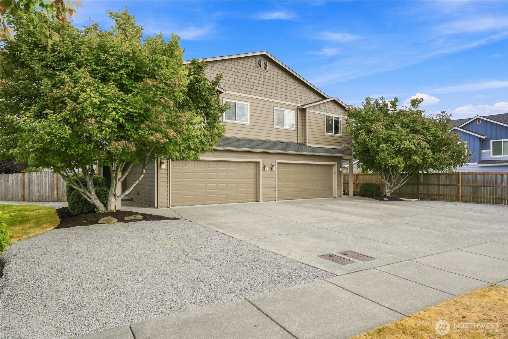 11243 30th Street Property Photo 25