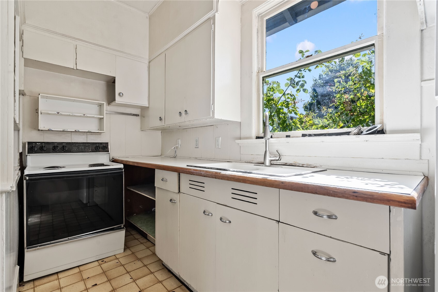 927 Jersey Street Property Photo 25
