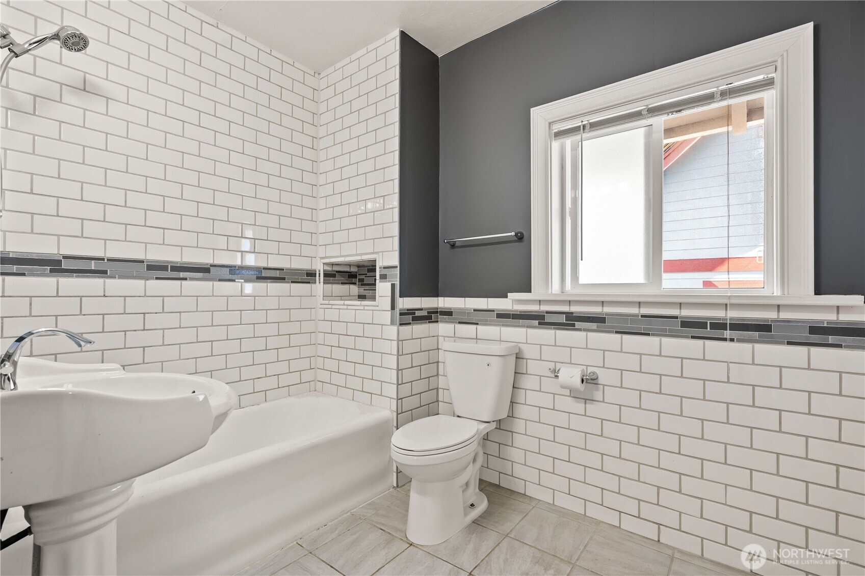927 Jersey Street Property Photo 26