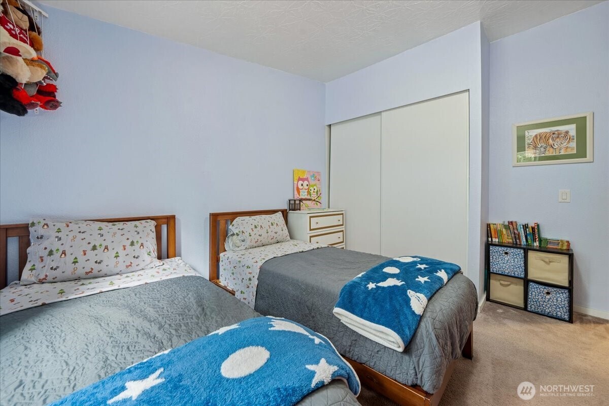 10517 Matthews Way Property Photo 31