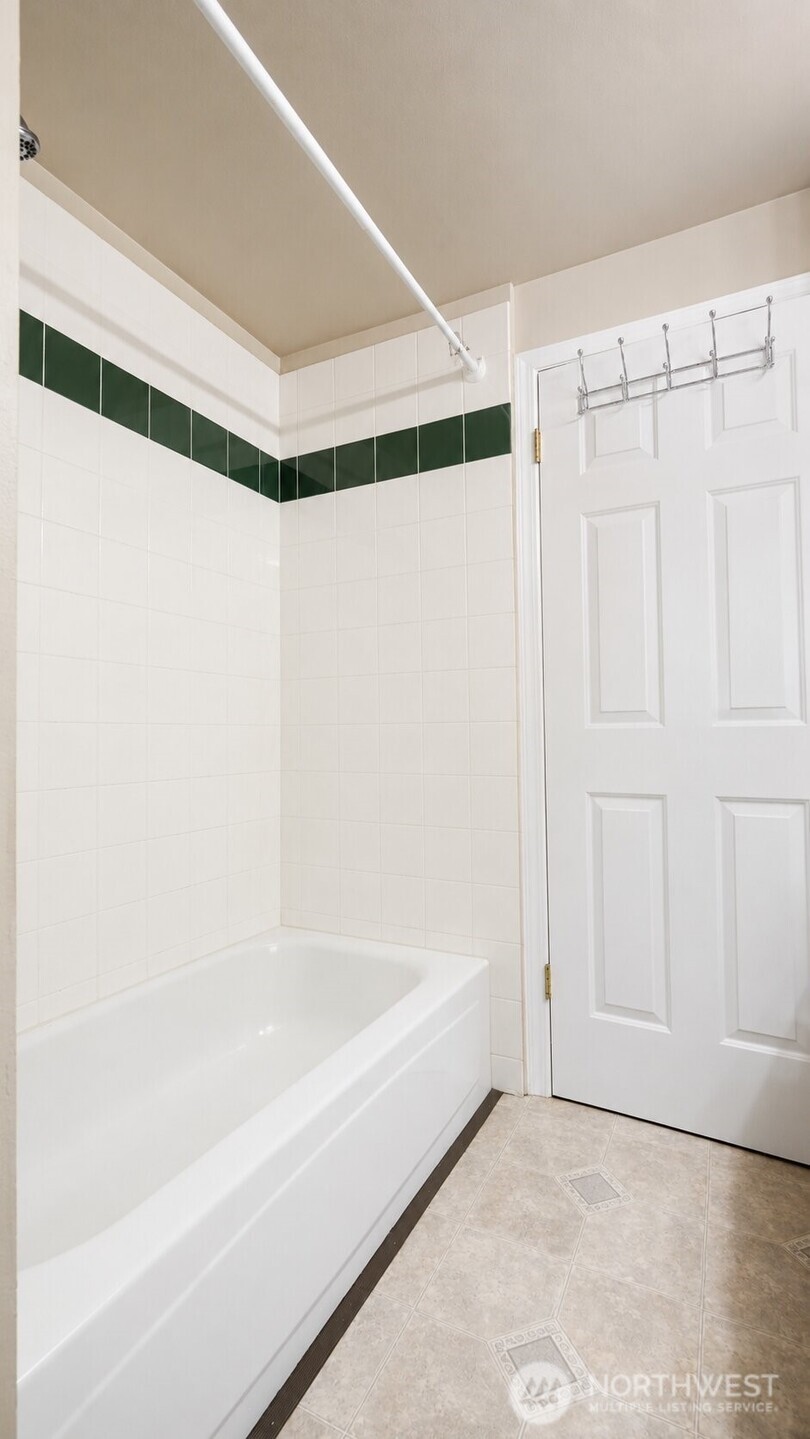 23406 100th Avenue A103 Property Photo 27