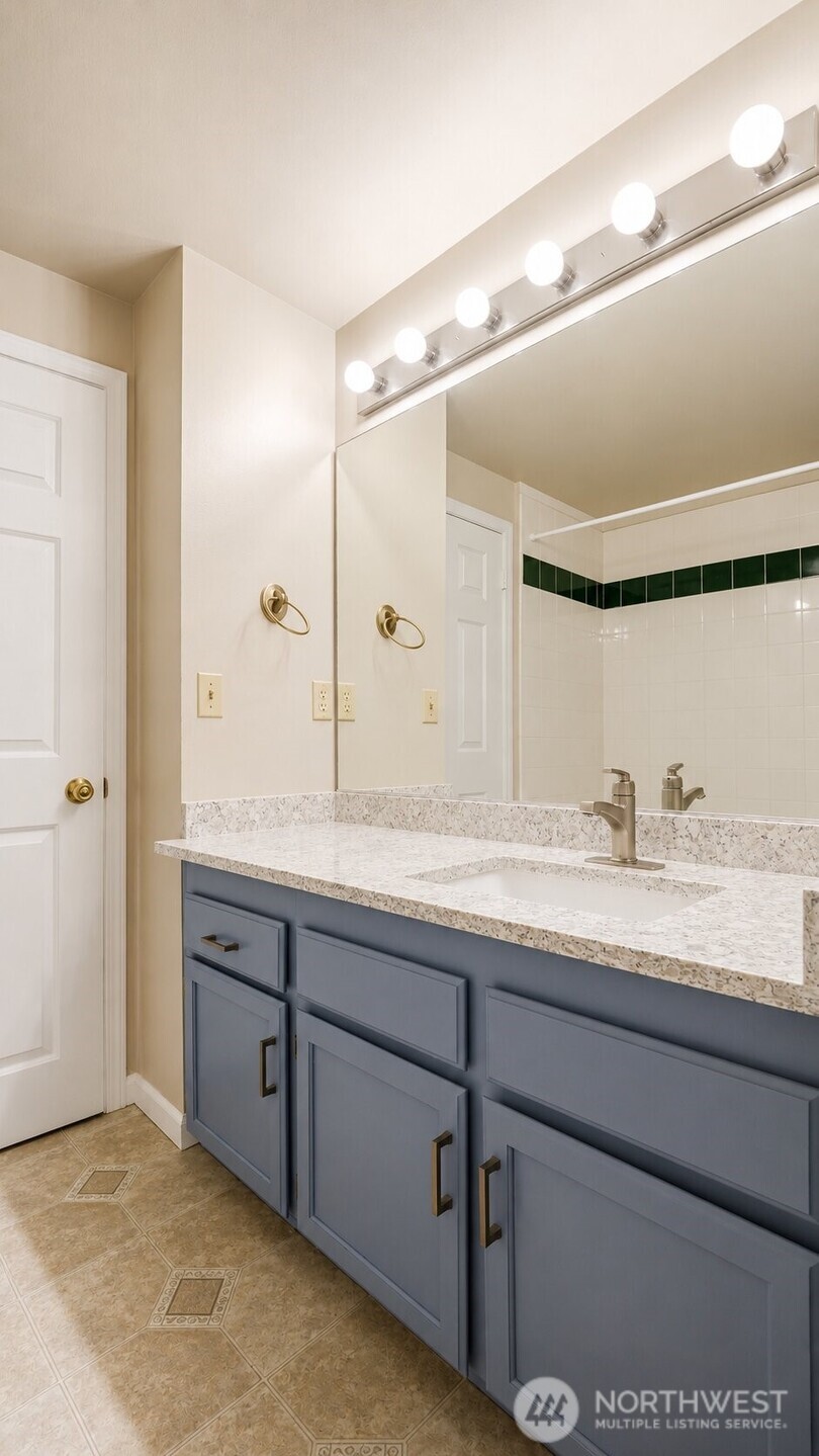 23406 100th Avenue A103 Property Photo 28