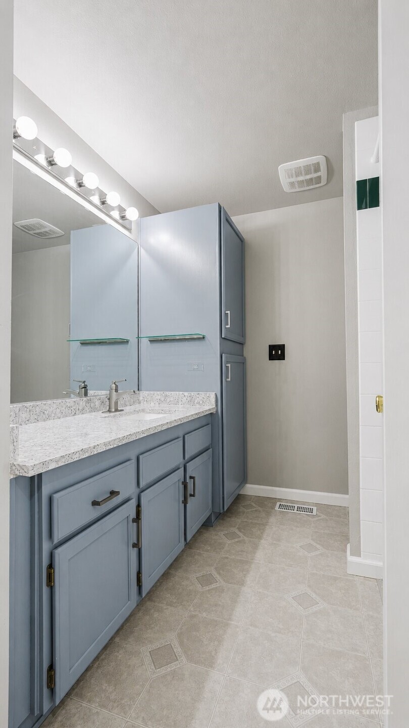 23406 100th Avenue A103 Property Photo 29