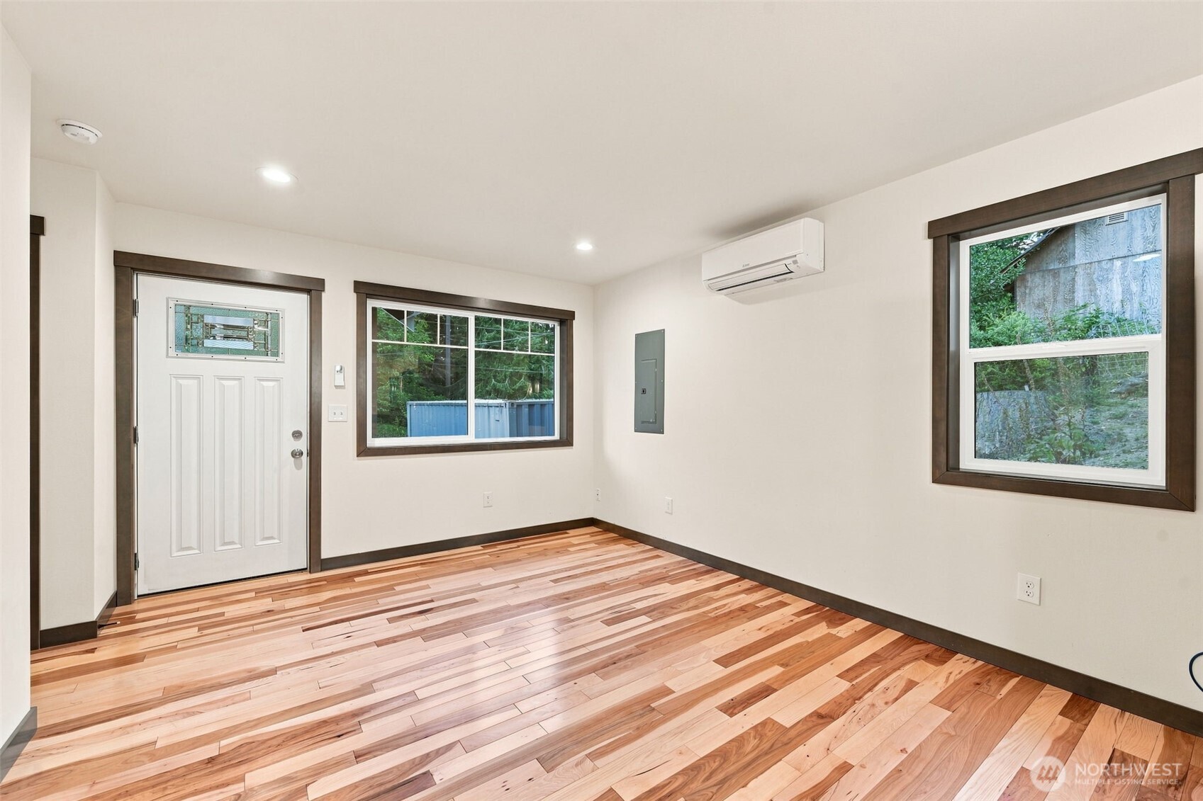 4338 Herring St Property Photo 11