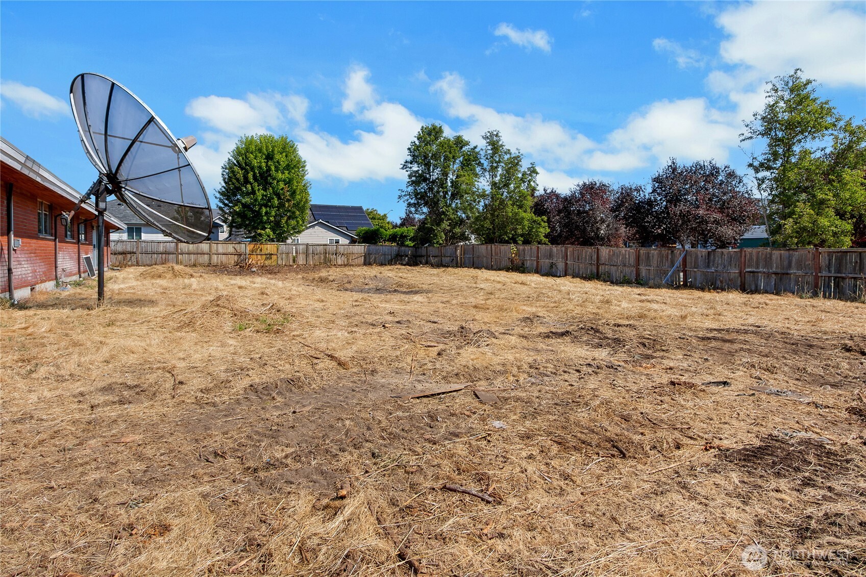 2222 176th Street Property Photo 8