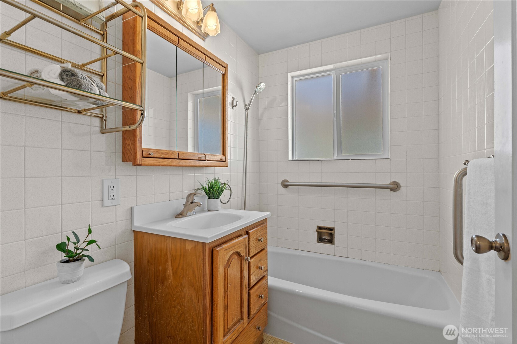 3237 Solie Avenue Property Photo 12