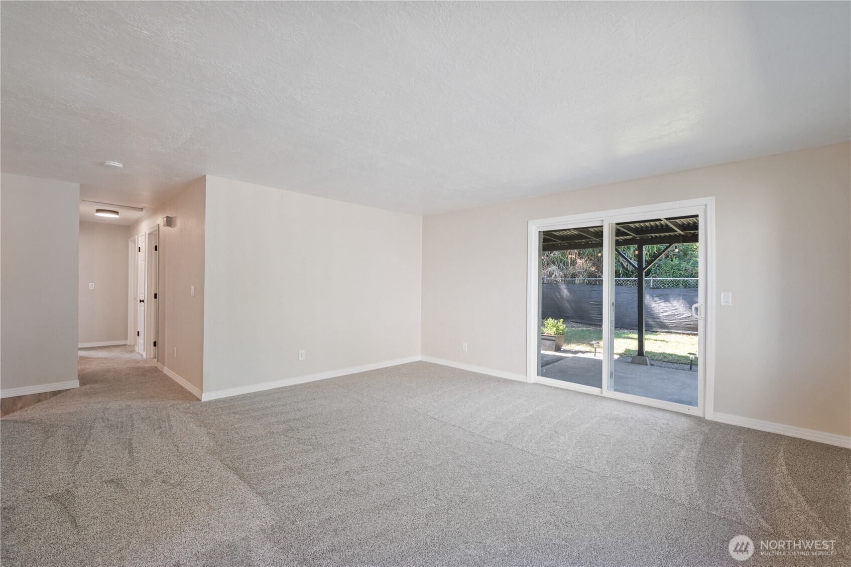 4490 Constitution Lane Property Photo 4