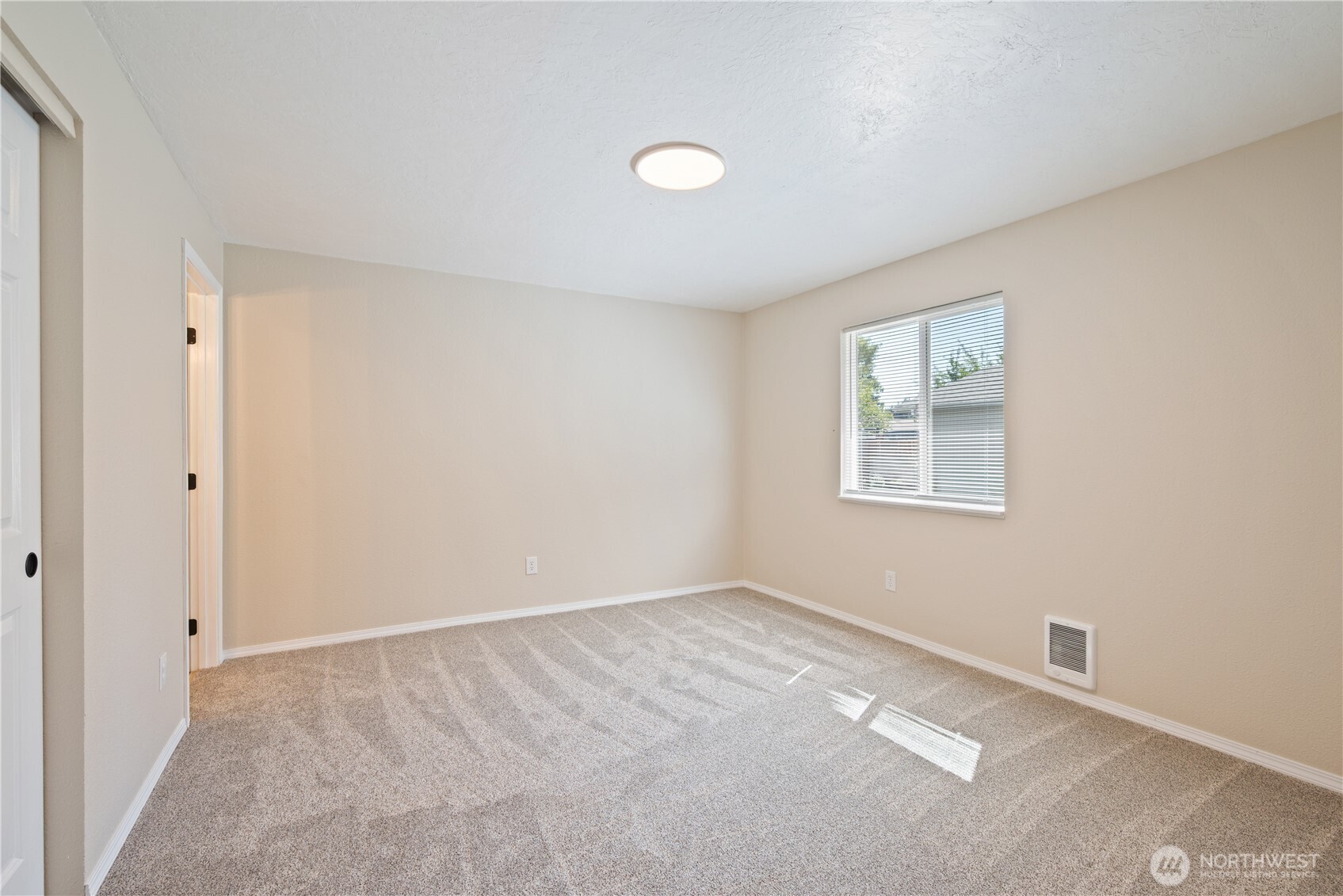 4490 Constitution Lane Property Photo 12