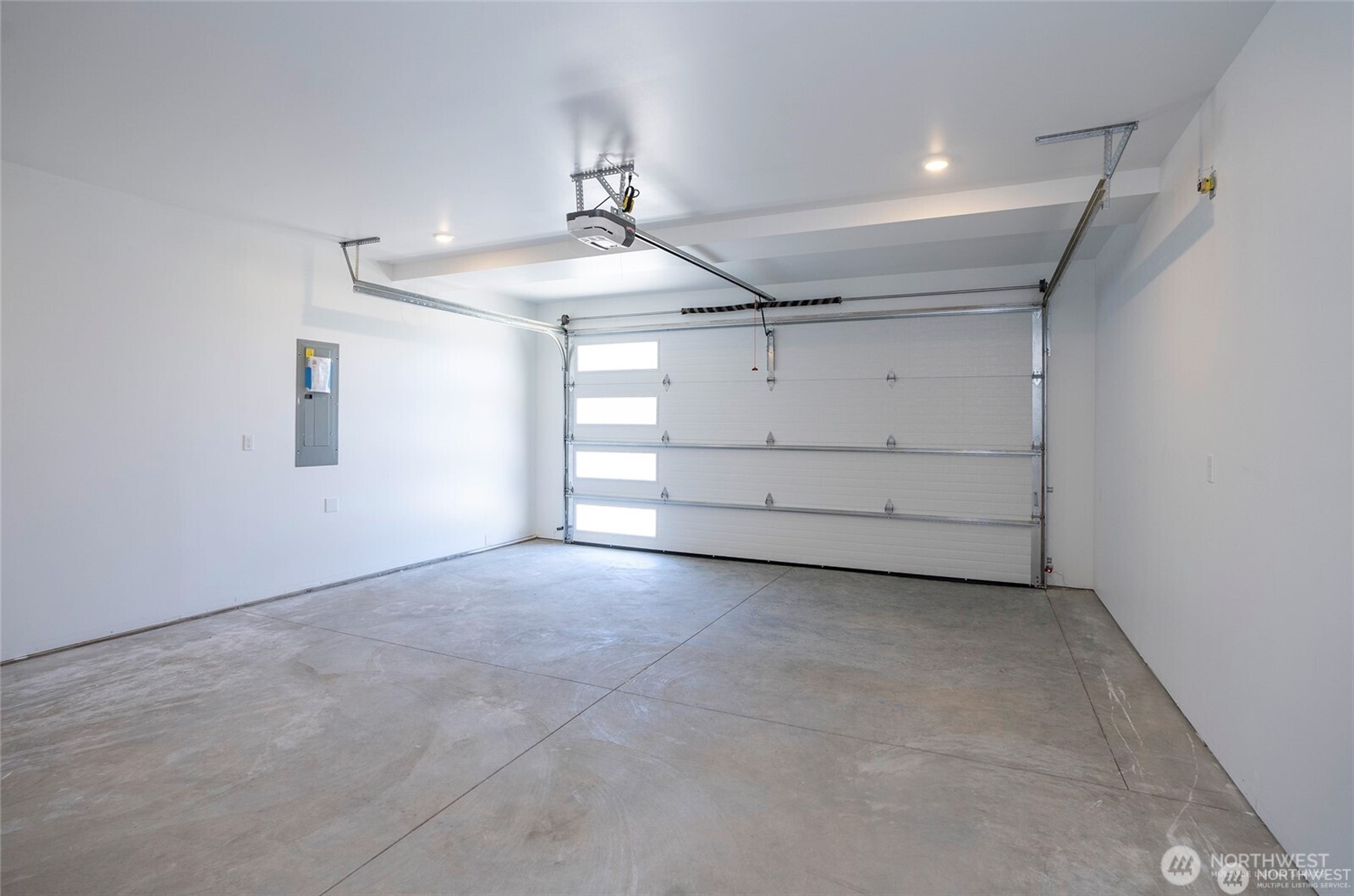 2746 Sunset Court Property Photo 35