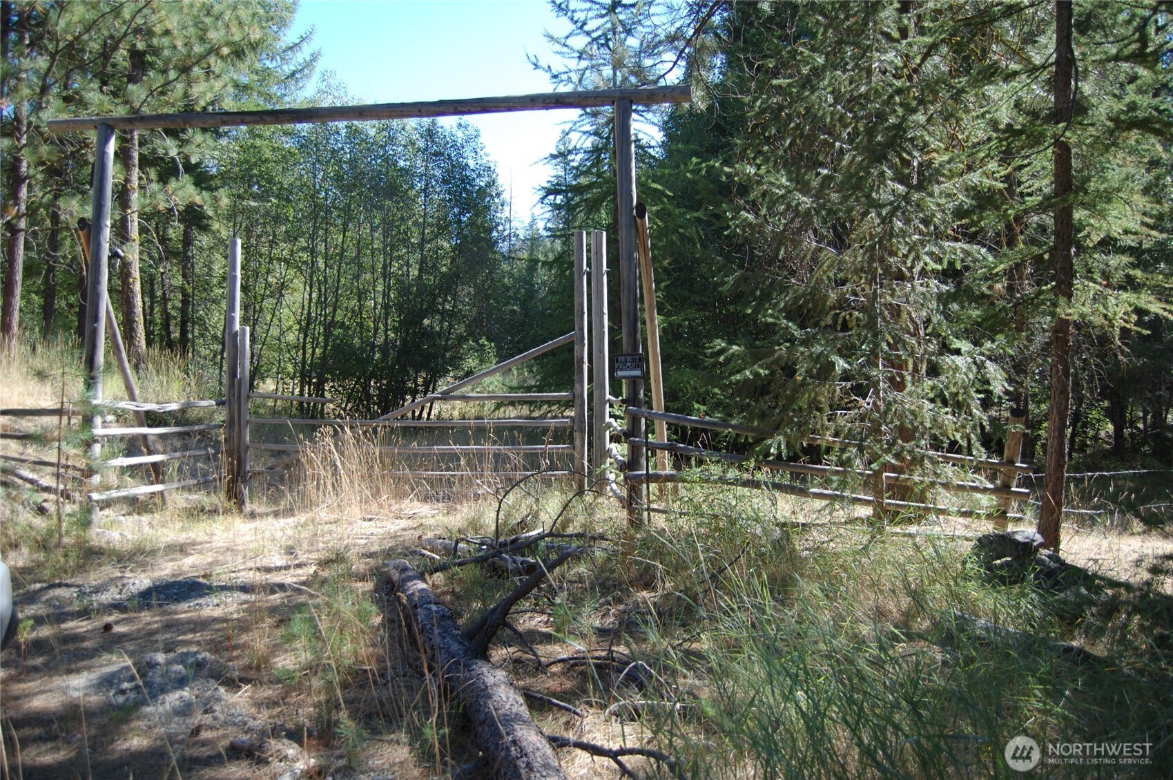 144 Cheif Joseph Trail Property Photo 1