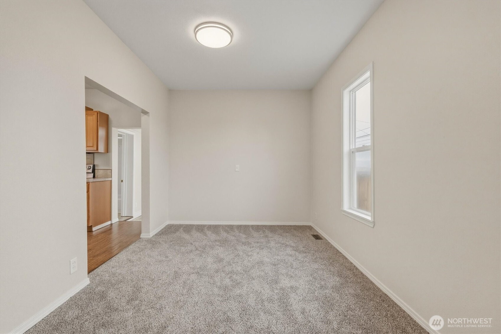 500 Cowlitz Way Property Photo 11