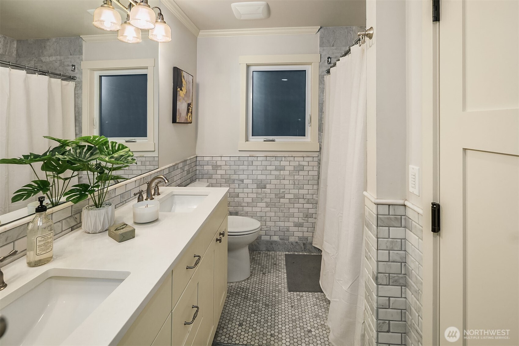 709 3rd Street Property Photo 16