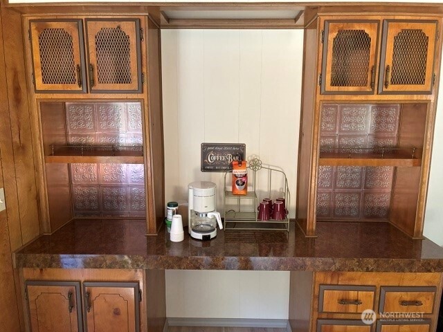 797 Ne Blacksmith Drive Property Photo 6