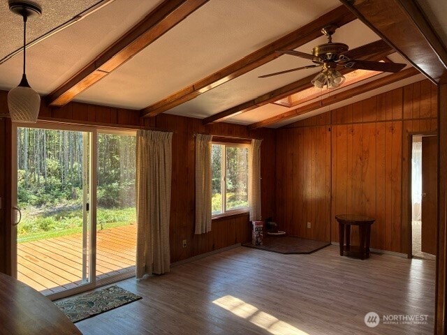 797 Ne Blacksmith Drive Property Photo 8