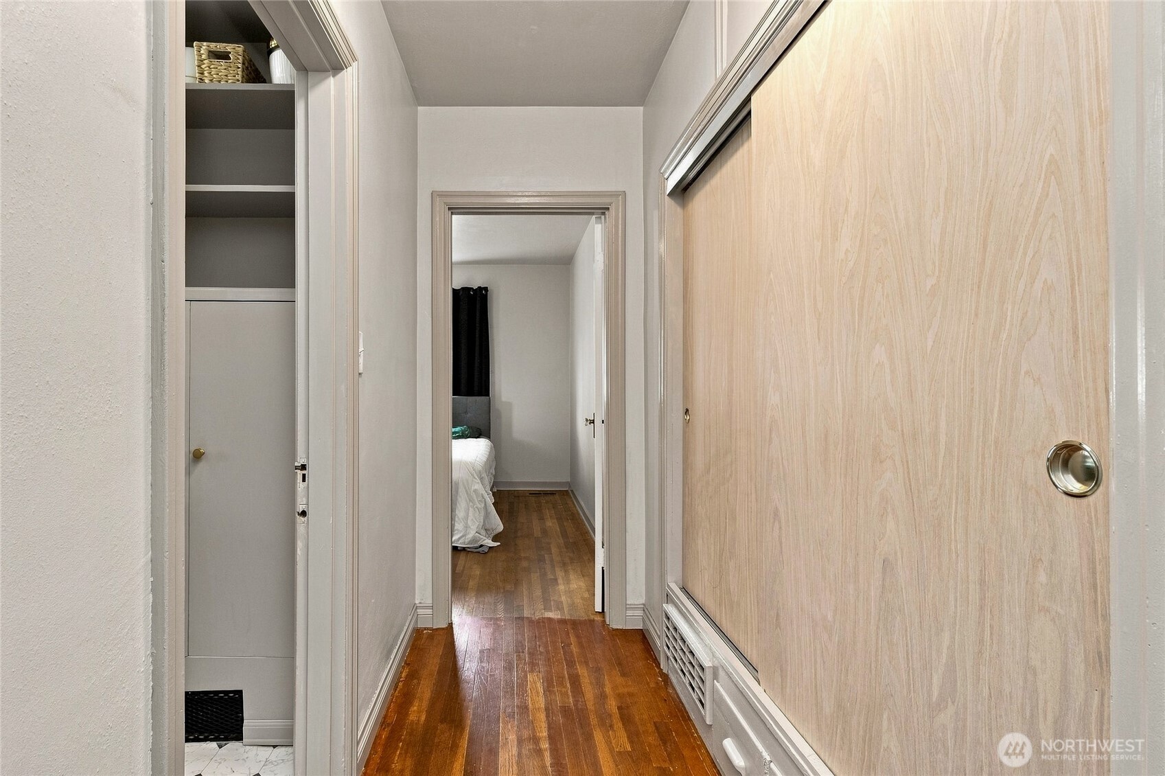 1002 Howard Street Property Photo 15