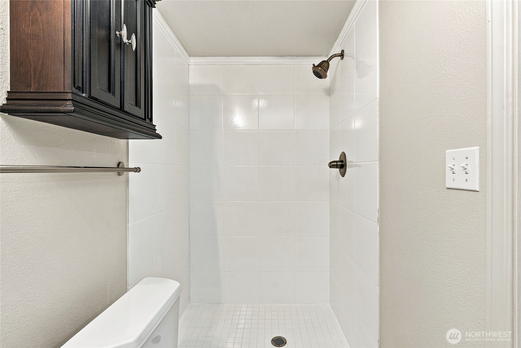 1002 Howard Street Property Photo 26