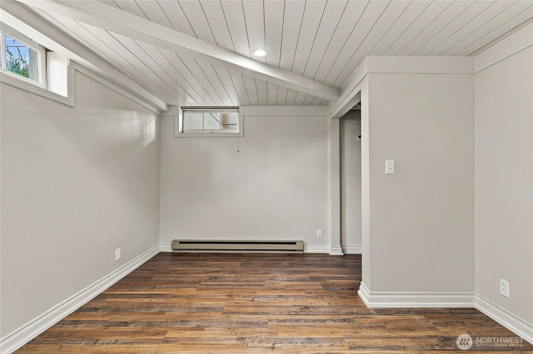 1002 Howard Street Property Photo 31