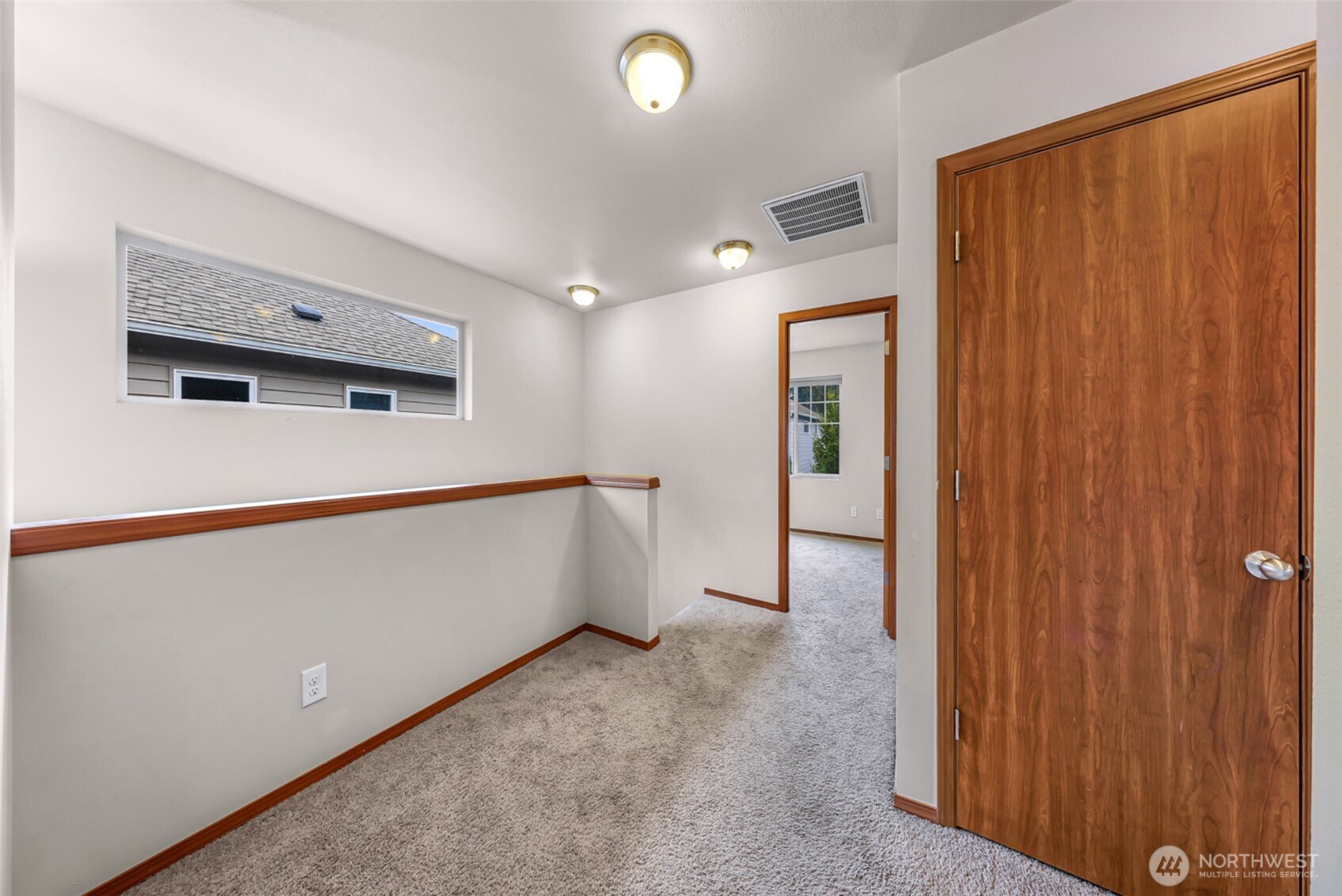 908 138th Place Property Photo 15