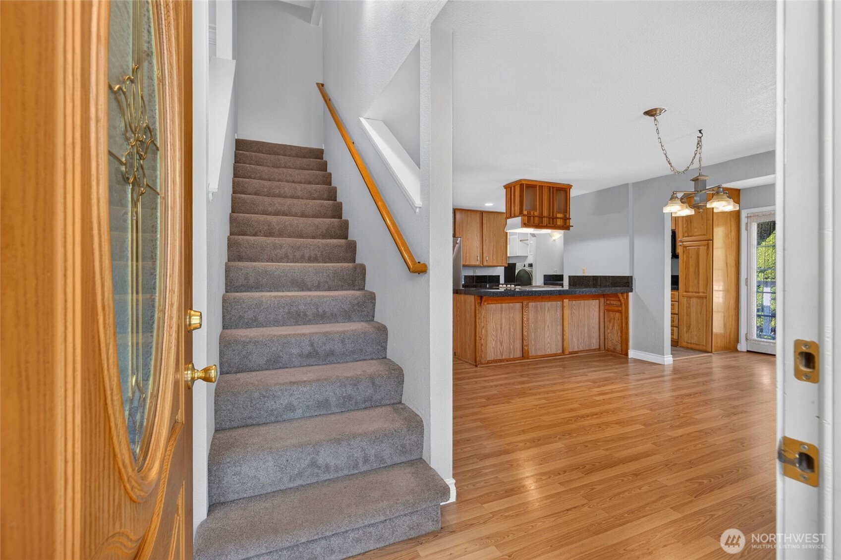 19232 Yew Way Property Photo 18