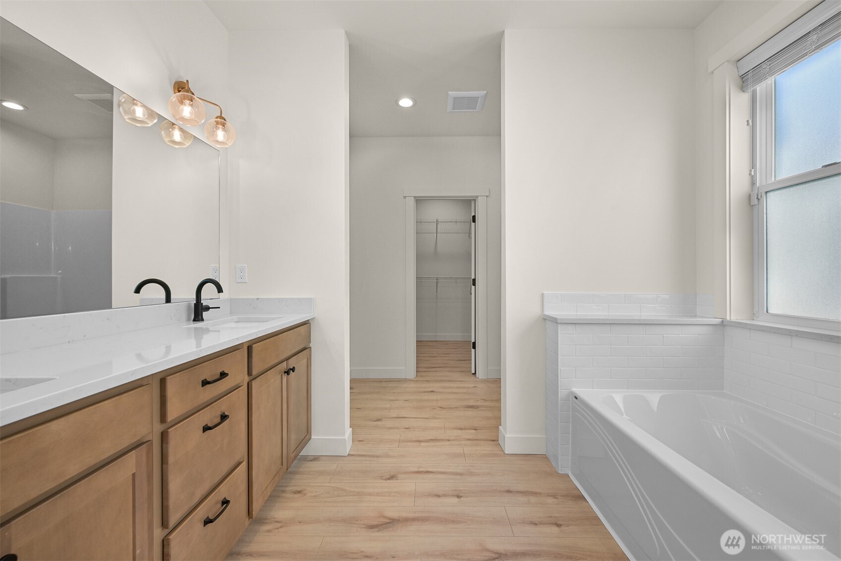 1112 Night Hawk Way Property Photo 26