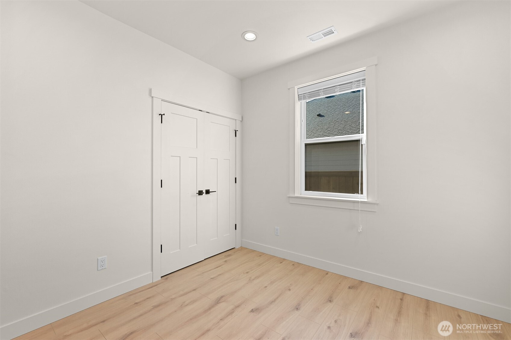 1112 Night Hawk Way Property Photo 29