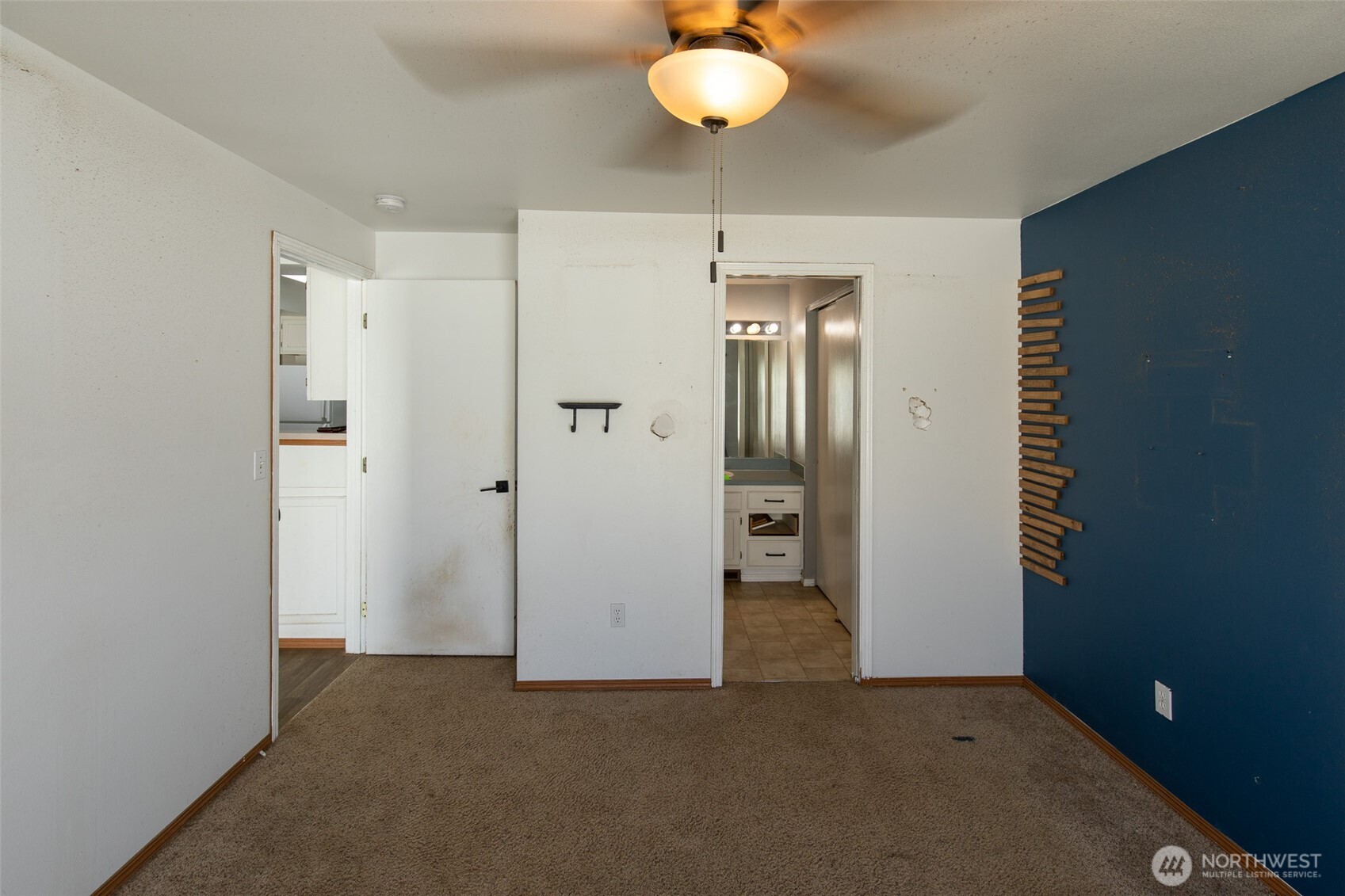 105 Peach Tree Lane 1 Property Photo 8