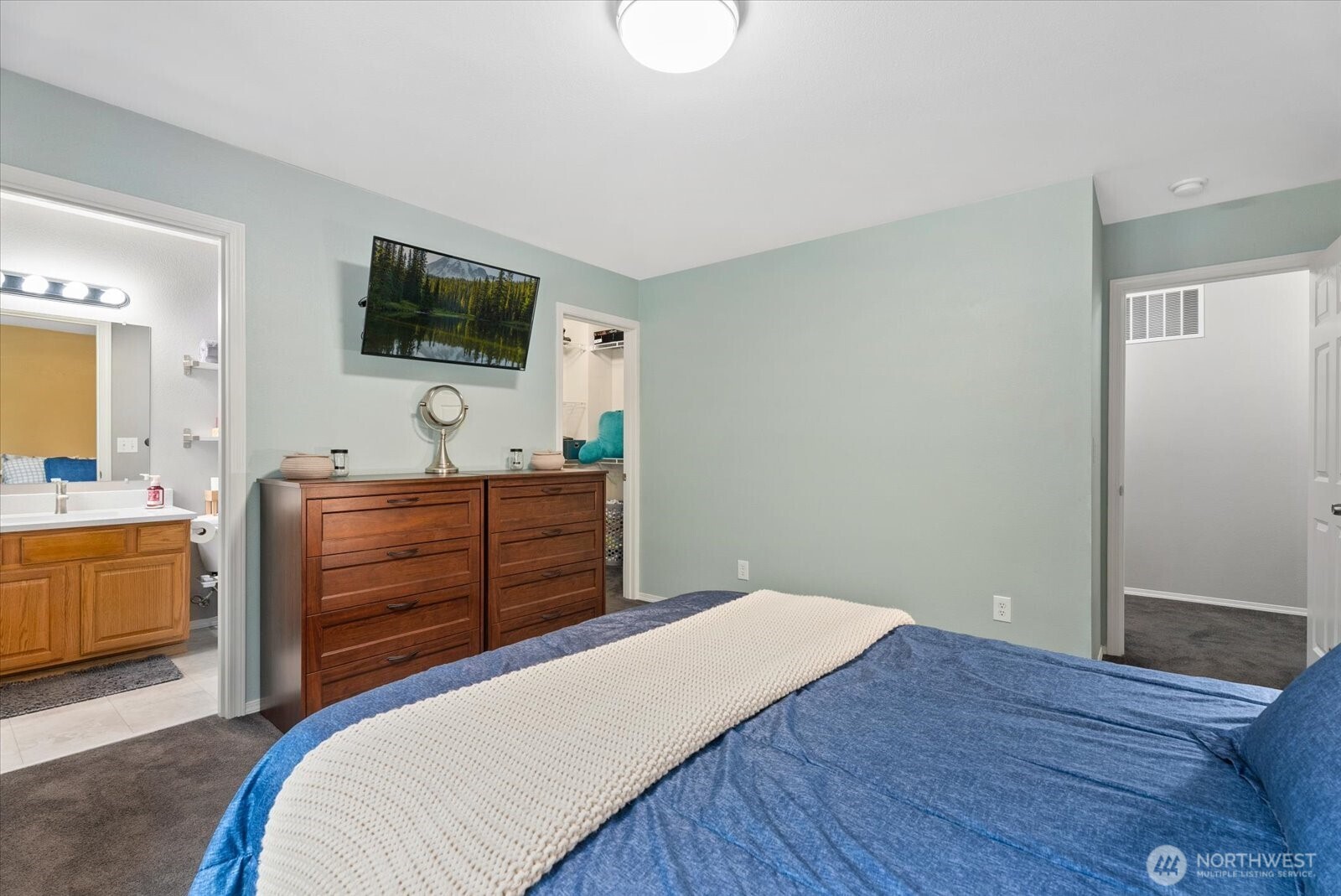 19306 75th Street C4 Property Photo 18