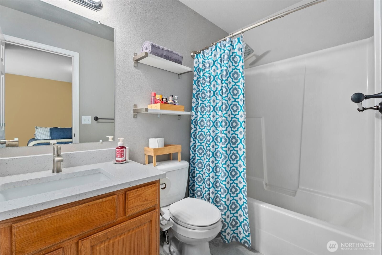 19306 75th Street C4 Property Photo 19