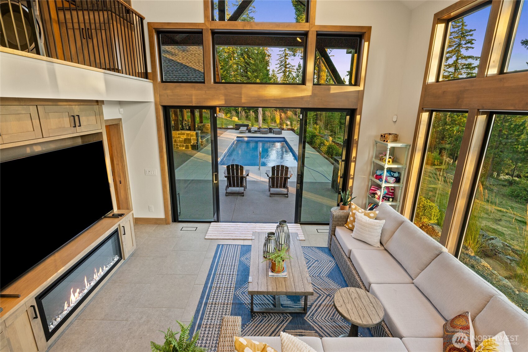 200 Red Sky Way Property Photo 19
