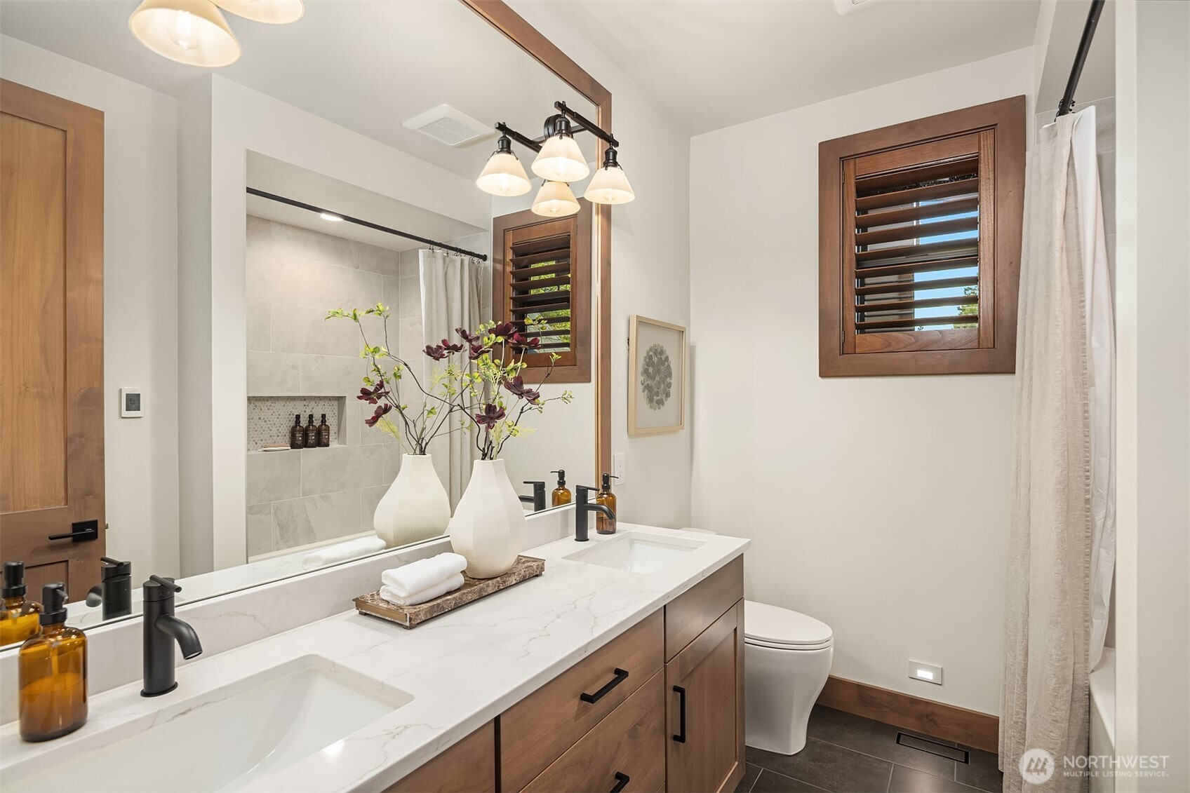 200 Red Sky Way Property Photo 37