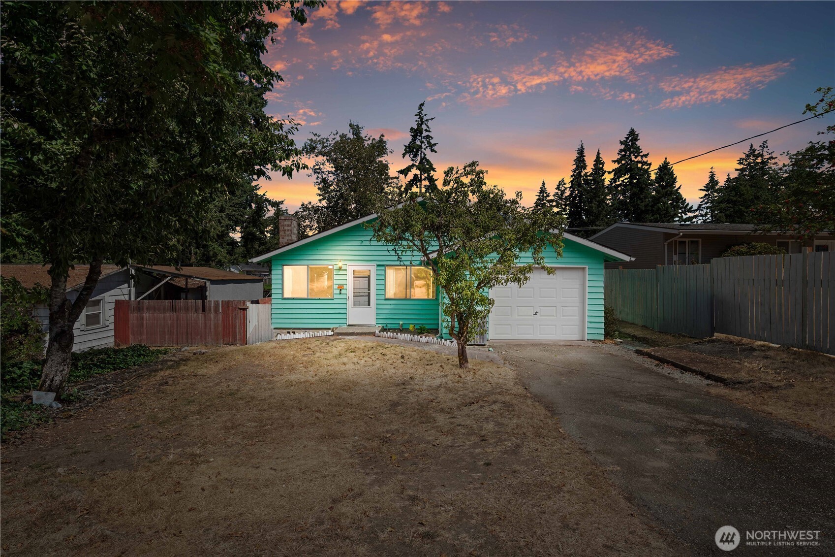 9801 Kenwood Drive Property Photo 1