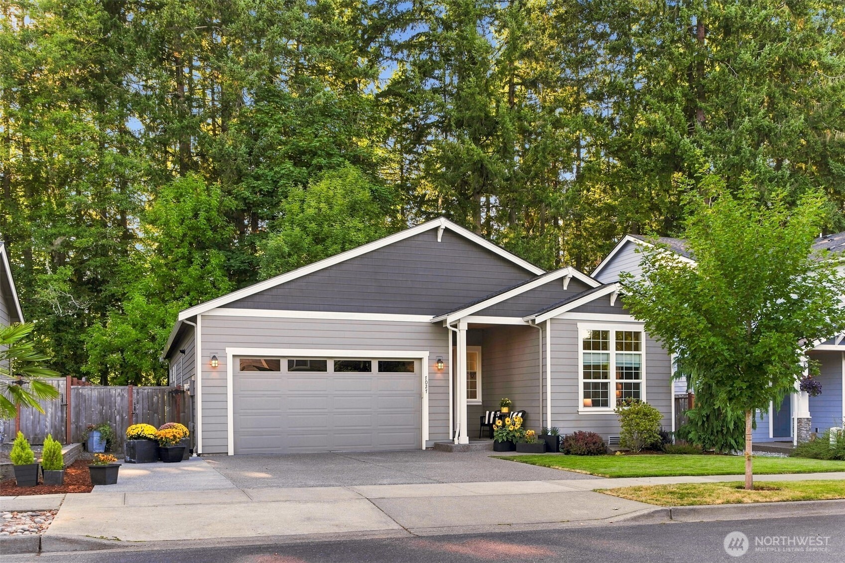 7027 Munn Lake Drive Property Photo 1