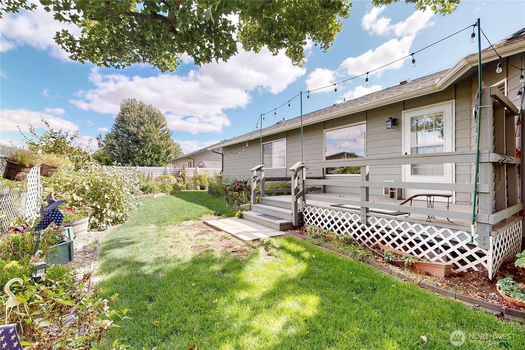 809 Se Tamarack Street Property Photo 33