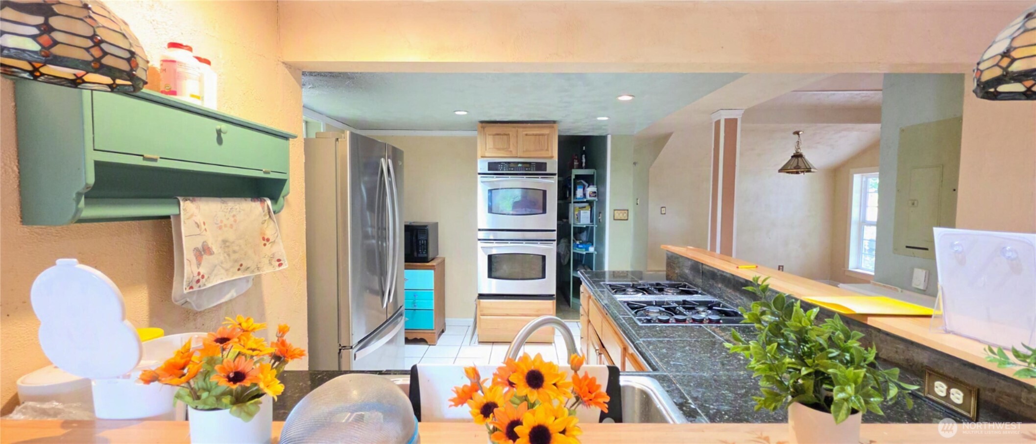 890 W Wynwood Drive Property Photo 9