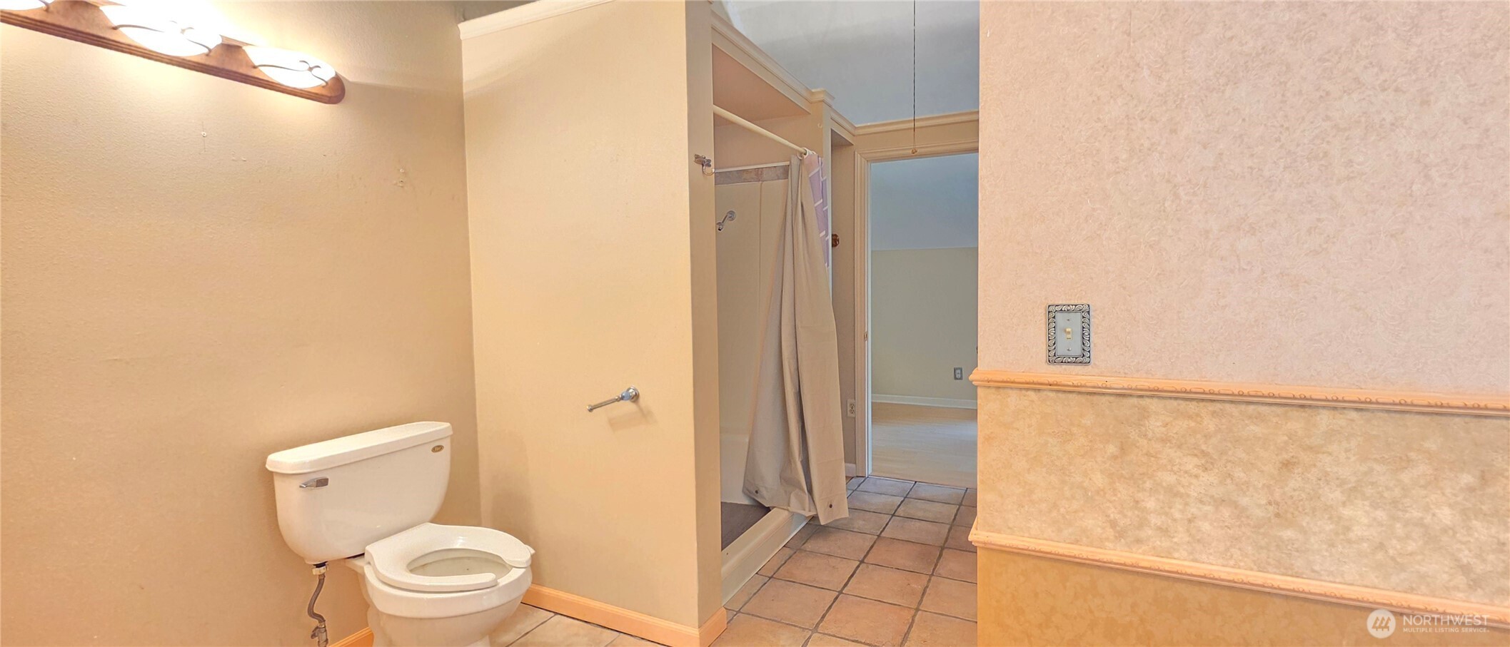 890 W Wynwood Drive Property Photo 19