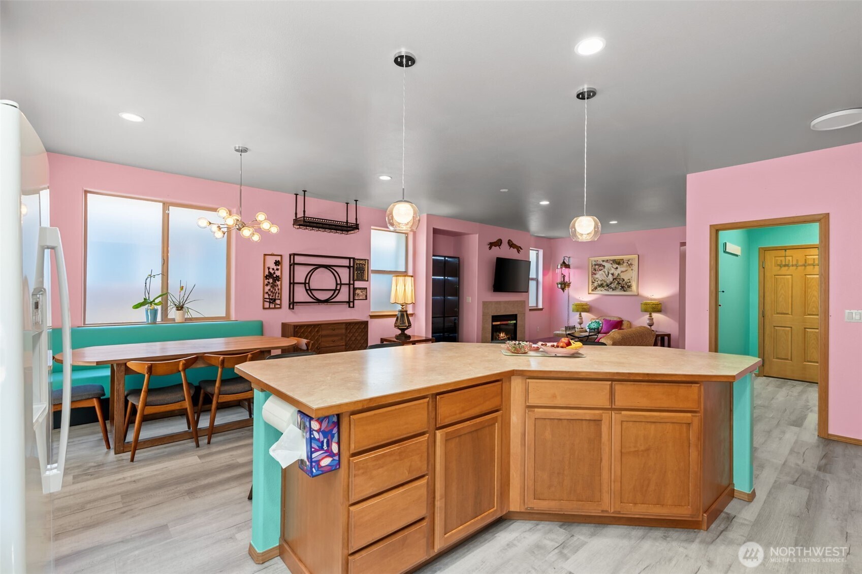 8325 Bainbridge Loop Property Photo 13