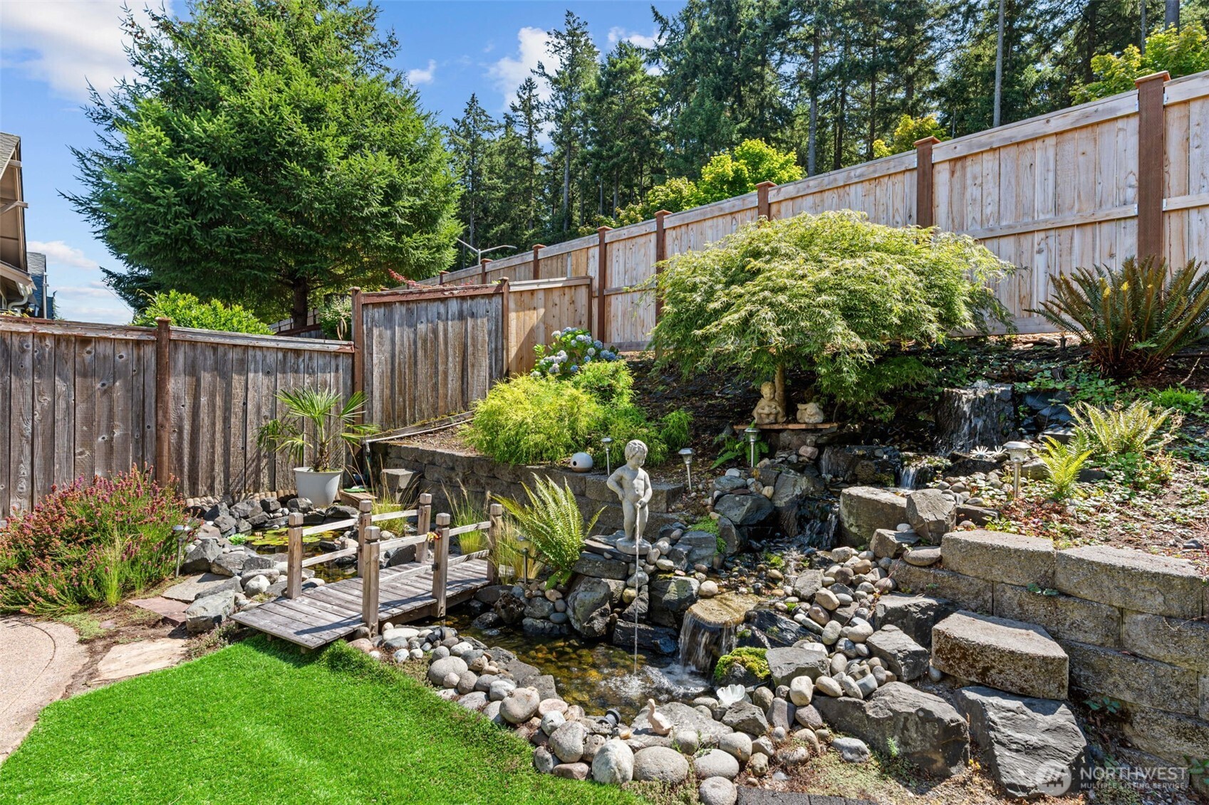 8325 Bainbridge Loop Property Photo 28