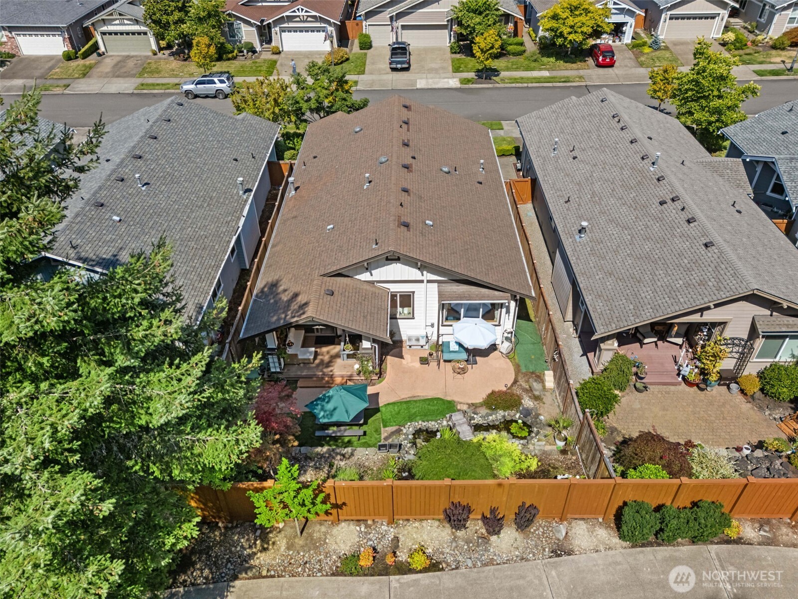 8325 Bainbridge Loop Property Photo 32