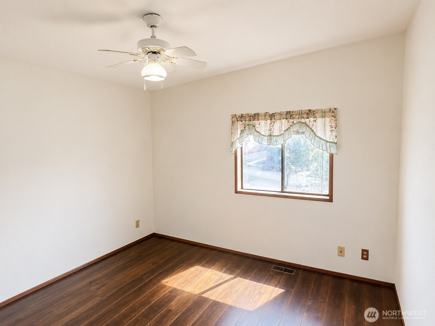 1200 Lincoln 237 Property Photo 12