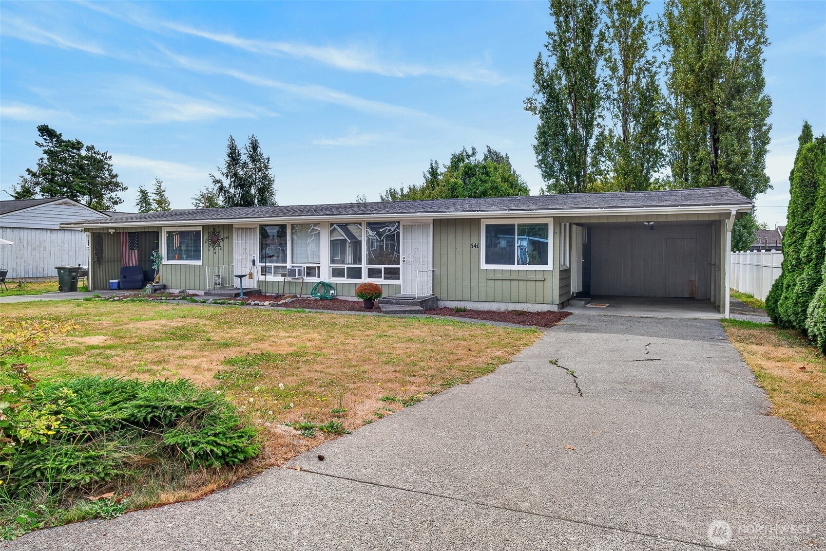 541 545 D Street Property Photo 6