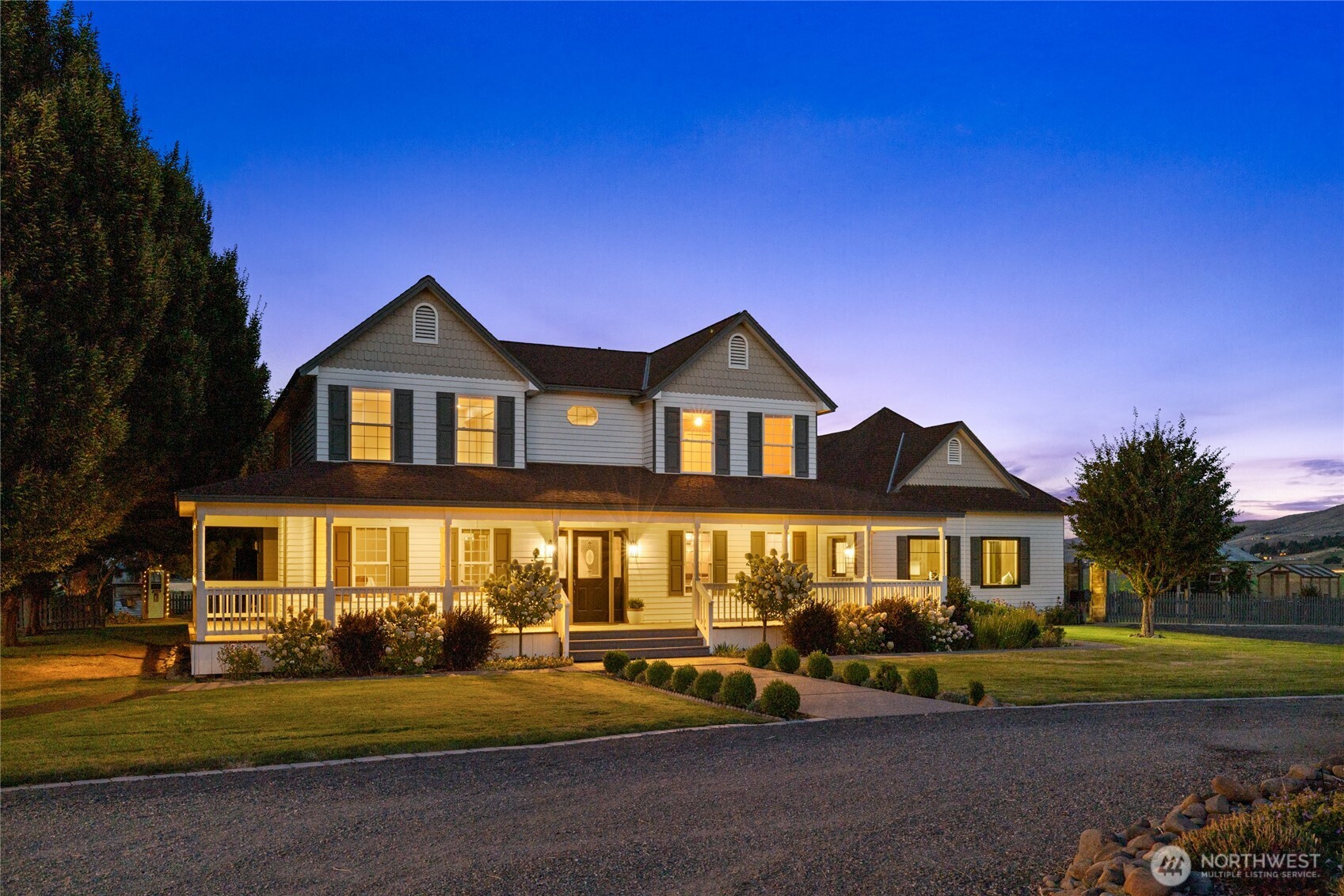1800 Strande Property Photo 2