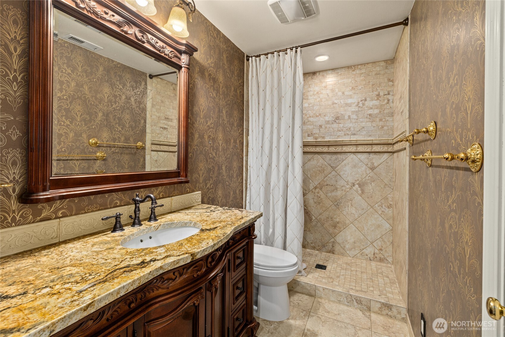 1800 Strande Property Photo 27